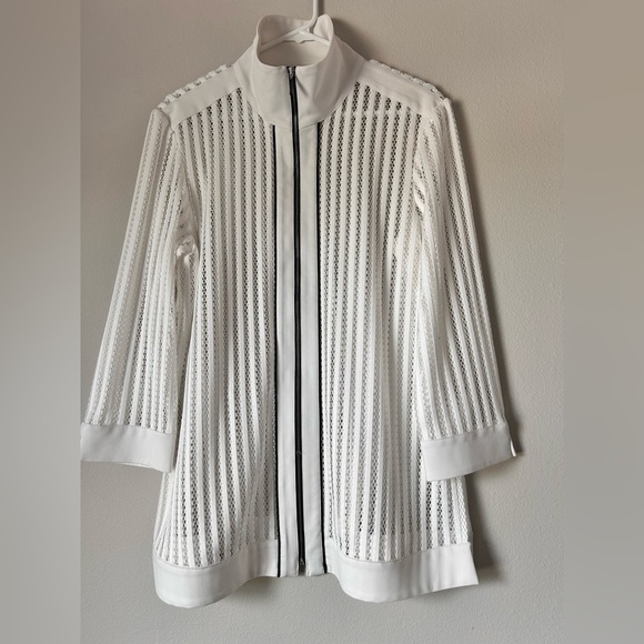 Ming Wang Tops - Ming Wang Full Zip Mesh Jacket Women's  M White w/Black Trim
3/4 Sleeves Classic